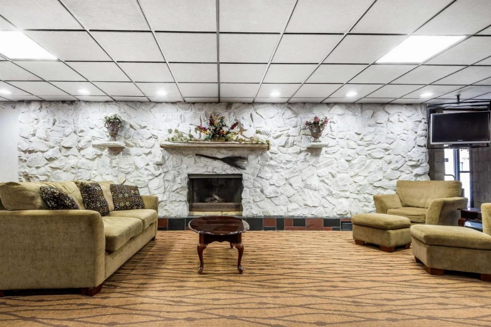 Quality Inn & Suites Binghamton Vestal Image 17