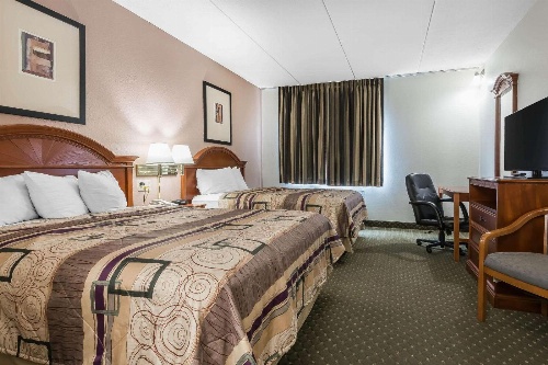 Quality Inn & Suites Binghamton Vestal image 3