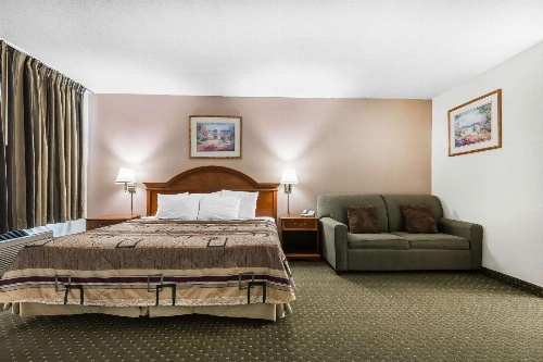 Quality Inn & Suites Binghamton Vestal image 4